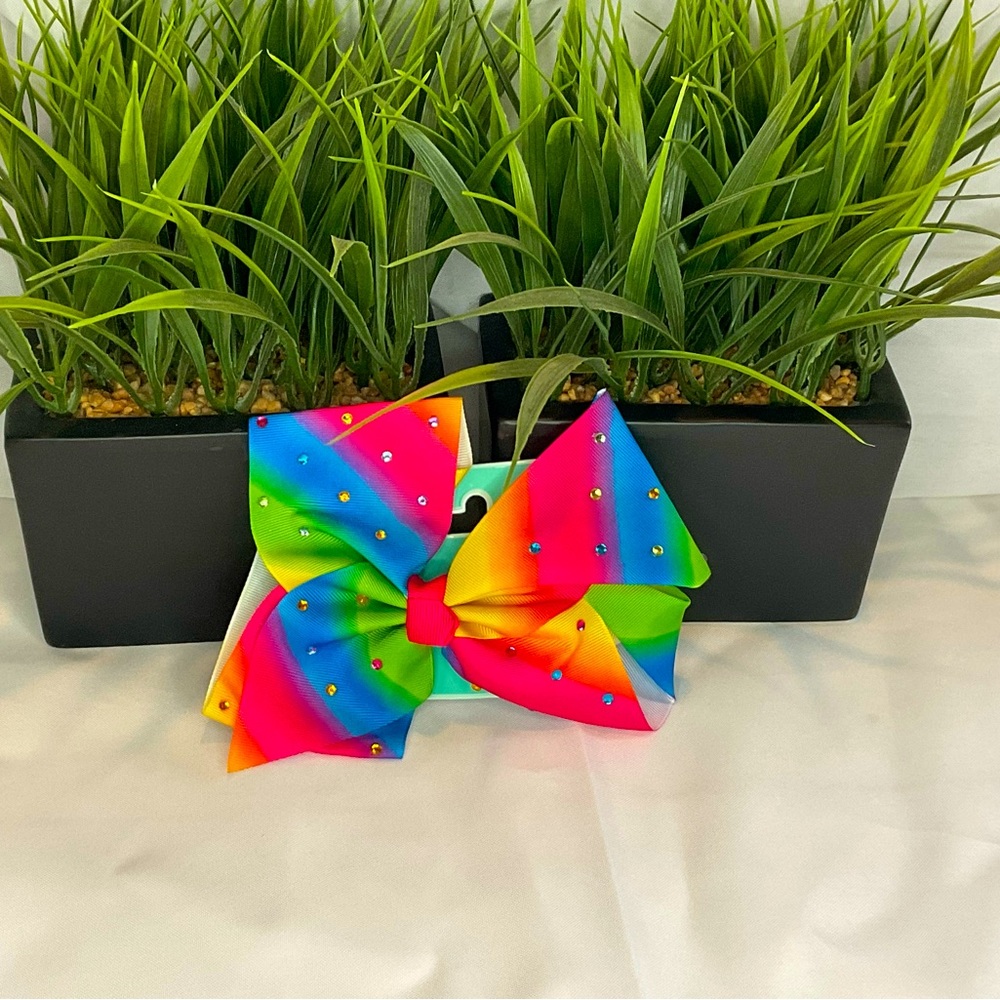 Rainbow 🌈 hair bow